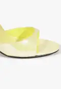 Scarlett Leather Sandal(5,Yellow)