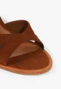 Hilda Curve Suede Sandal(5,Brown)